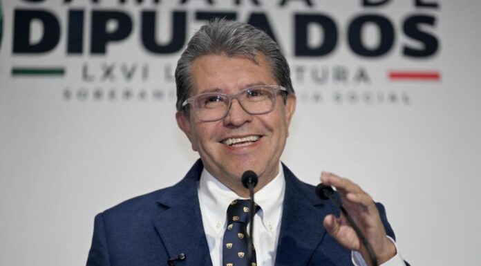 LEGISLATIVO FEDERAL / La Cámara de Diputados está lista para discutir la regulación del uso de dispositivos electrónicos en las escuelas: diputado Ricardo Monreal