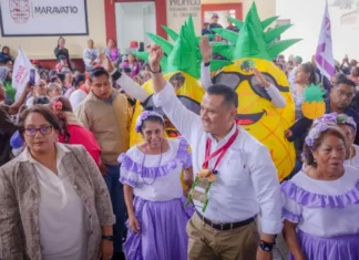 POLÍTICA MICHOACÁN / Carlos Torres Piña conoce Michoacán: las voces que explican su liderazgo.