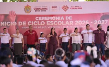 EJECUTIVO VERACRUZ / Rocío Nahle inaugura ciclo escolar; 2 millones de estudiantes regresan a clases
