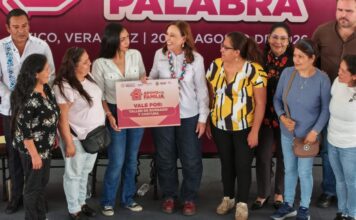 EJECUTIVO VERACRUZ / El Gobierno de la Transformación cumple con Apoyo a la Palabra y a la Familia en otros 10 municipios: Rocío Nahle