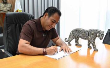 EJECUTIVO CHIAPAS / Eduardo Ramírez Firma Iniciativa Para Ampliar la Participación Política de las Mujeres en Chiapas