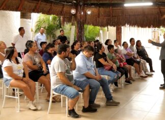 PLAYA DEL CARMEN QUINTANA ROO / Farid avanza y lleva el mensaje de la 4T a las colonias de Playa del Carmen