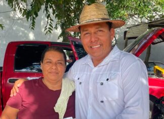POLÍTICA TABASCO / Rusber Correa Damas encabeza recorridos informativos en colonias de Balancán