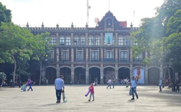 EJECUTIVO MORELOS / Familias y Visitantes hacen suya la Plaza General Emiliano Zapata Salazar