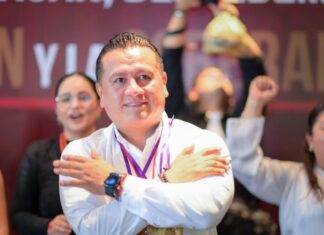 POLÍTICA MICHOACAN / Amplía Torres Piña ventaja sobre Morón rumbo a 2027