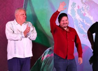 POLÍTICA, Q. ROO / Farid Rentería reafirma su compromiso con la Cuarta Transformación en Playa del Carmen