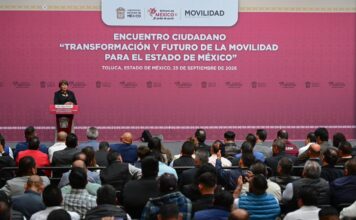 EDO. MEX. / Delfina Gómez establece mesas de diálogo permanente con transportistas para modernizar la movilidad en el Edomex Toluca, Méx.