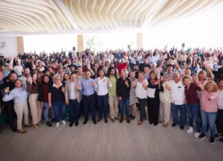 POLÍTICA MICHOACÁN / Carlos Torres Piña reúne a fundadores obradoristas y suma a la estructura de Celeste Ascencio a la defensa de la 4T