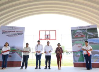 EJECUTIVO TABASCO / Celebra Comalcalco su aniversario con entrega de Unidad Deportiva en Oriente 5ta. sección