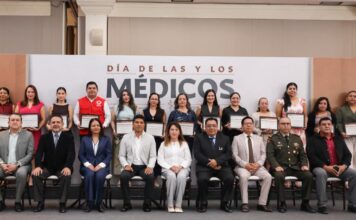 EJECUTIVO MORELOS / Reconoce Margarita González Saravia a quienes hacen de la medicina una vocación de vida