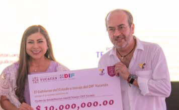 EJECUTIVO YUCATÁN / DIF Yucatán entrega 10 millones de pesos al Teletón para fortalecer la atención del autismo